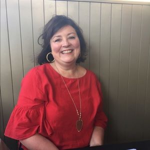 Meet your Posher, Suzanne